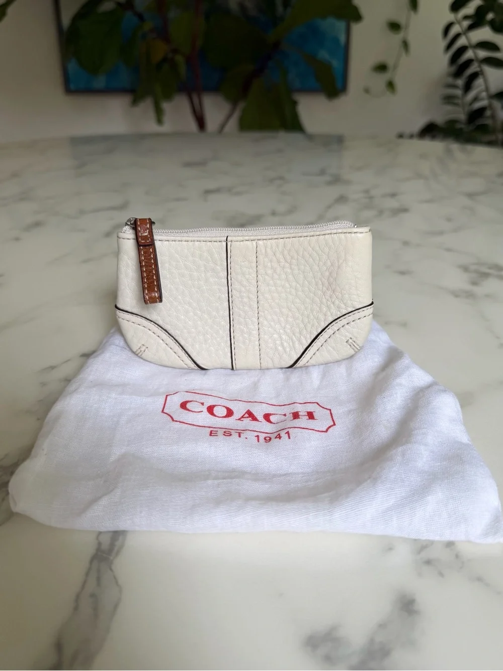 Coach Vintage Y2K Soho Pebbled Leather Medium Skinny Coin Purse Parchment Ivory